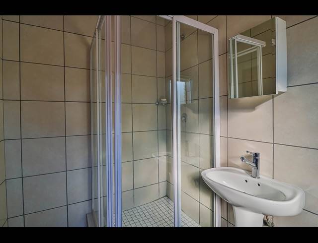 2 BEDROOM APARTMENT FOR SALE IN SOUTH CREST